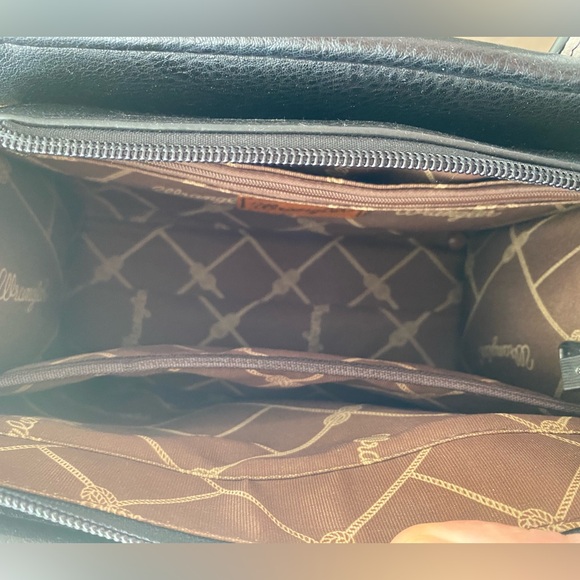 Wrangler Black and White two way Bag - Picture 8 of 15